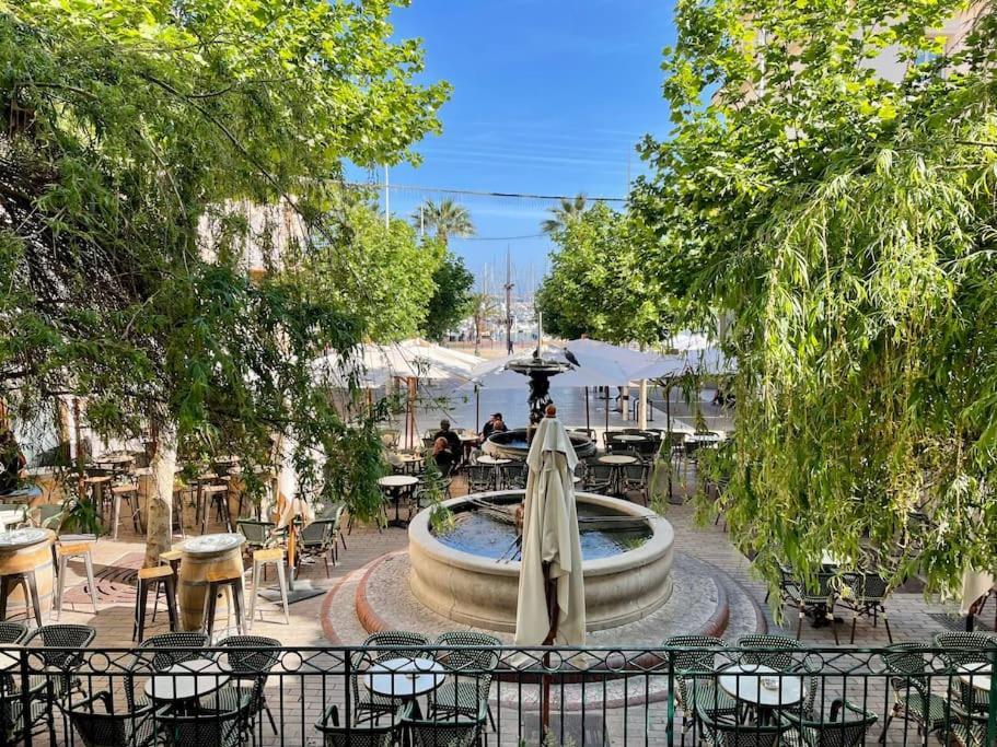 Au Coeur Et Au Calme De Bandol, Parking Et Climatisation Apartment Ngoại thất bức ảnh